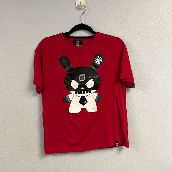 Limited Edition Kid Robot Men's‎ Dunny HG Huck Gee Red Pullover T-Shirt Size M - Picture 1 of 8